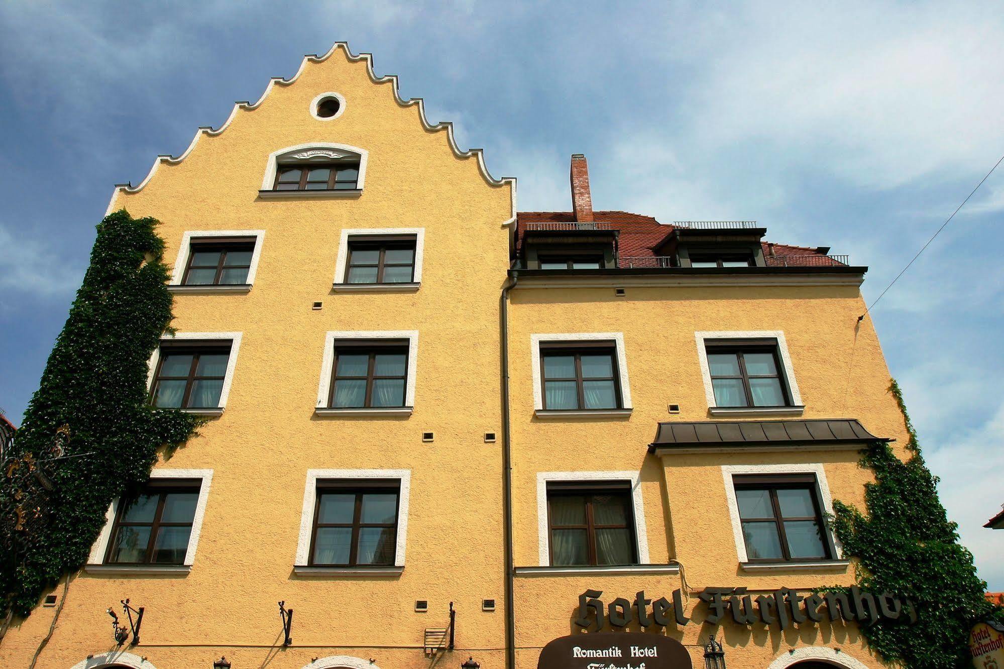 Simones Hotel Fuerstenhof Landshut Dış mekan fotoğraf